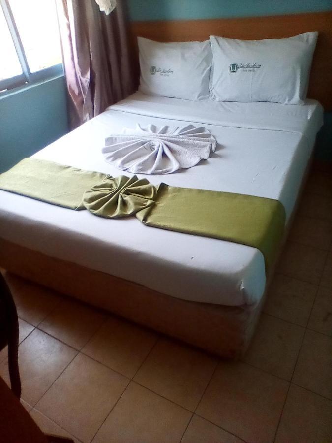 La Jardine Bed and Breakfast Ναϊρόμπι Εξωτερικό φωτογραφία