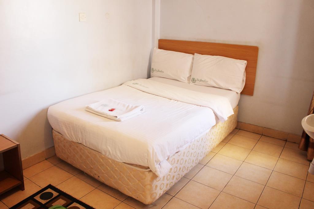 La Jardine Bed and Breakfast Ναϊρόμπι Εξωτερικό φωτογραφία