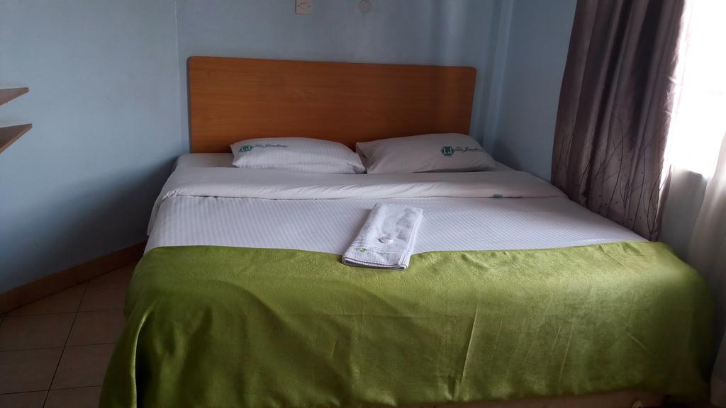 La Jardine Bed and Breakfast Ναϊρόμπι Εξωτερικό φωτογραφία